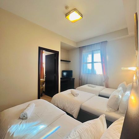 Hotel Aria Mitrovici  Екстериор снимка